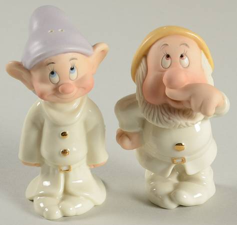 Snow White Salt & Pepper Set