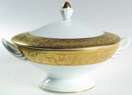 Versailles Gold Round Covered Vegetable