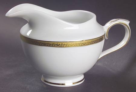 Grand Buffet Gold Creamer