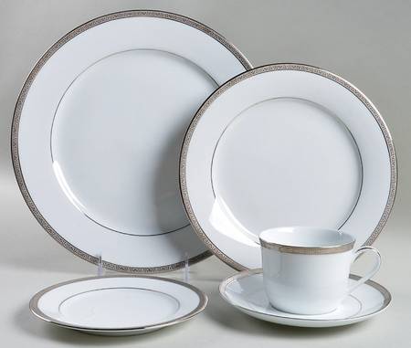 Grand Buffet Platinum 5 Piece Place Setting