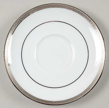 Grand Buffet Platinum Saucer