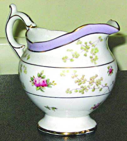 6464-D Creamer