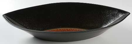 Kuttara 17" Oval Vegetable Bowl