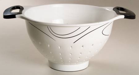 Simple Lines (Corelle) Melamine Colander