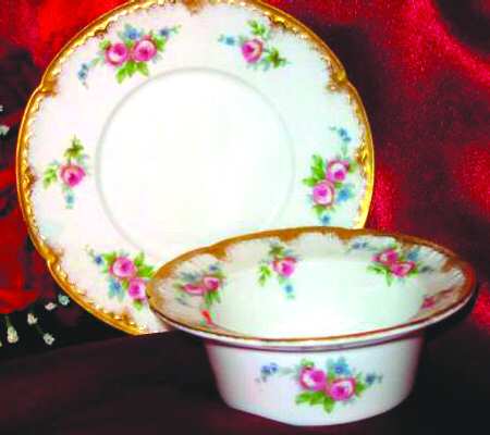 CHF1321 Ramekin & Saucer Set