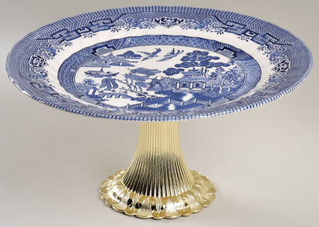 Blue Willow (Swirl, Columbia, Malaysia, England) Cake Stand with 4"-5" Metal Pedestal  Hc by Churchill