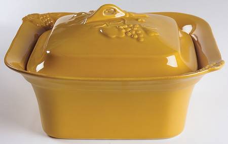 Madeira Harvest (Honey) 2 Quart Square Casserole with Ceramic Lid