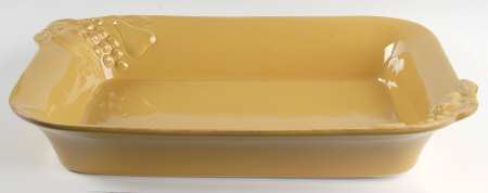 Madeira Harvest (Honey) 14" Rectangular Baker