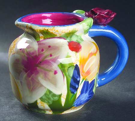 Chantilly Creamer