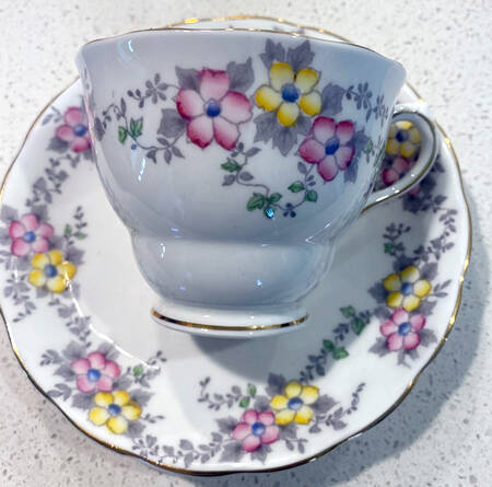 6595 Footed Cup & Saucer Set