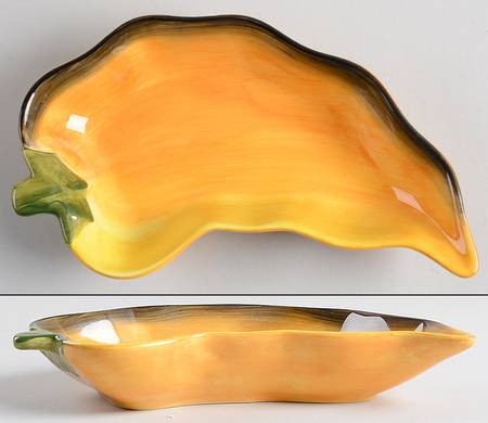La Mesa 8" Figural Serving Bowl