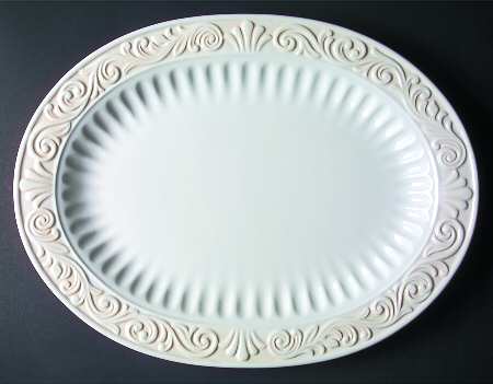 Essex 18" Oval Serving Platter