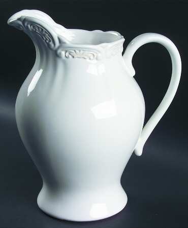 Essex 96 Oz Pitcher