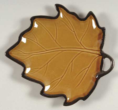 Embassy Harvest 9" Leaf Plate