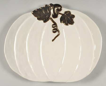 Embassy Harvest 15" Sculpted Oval Serving Platter