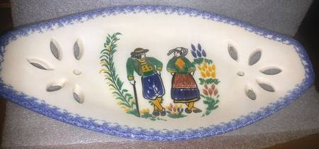 Breton 9" Pierced Oval Bowl