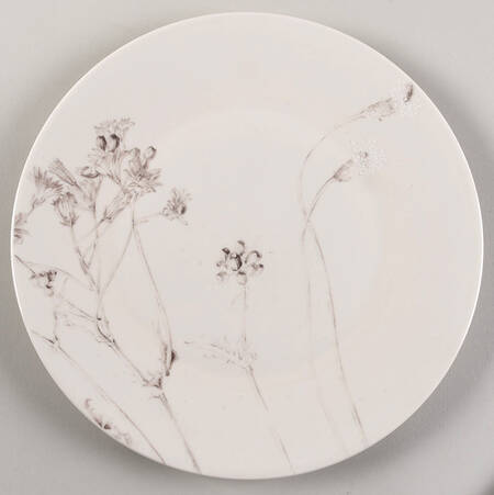 Thistle Dinner Plate