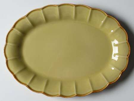 Autumn Waves Celery (Green) 11" Oval Serving Platter