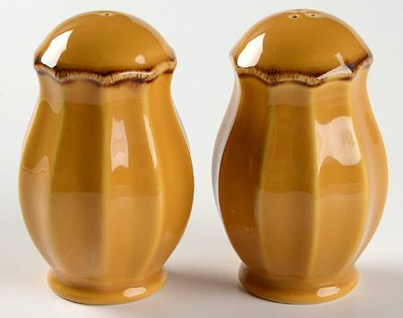 Autumn Waves Honey (Yellow) Salt & Pepper Set