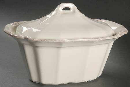 Vintage Port Cream 2 Quart Oval Covered Casserole