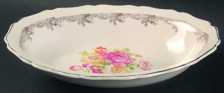 1585 9" Oval Vegetable Bowl
