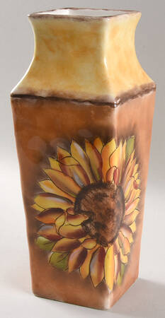 Tuscan Sunflower 10" Vase