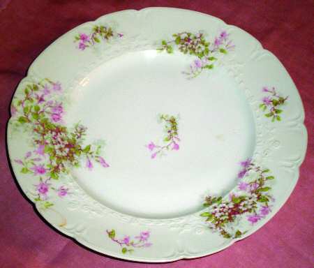 CHF1360 Dinner Plate