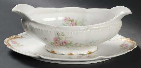 CHF1361 Gravy Boat & Underplate