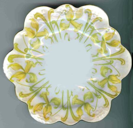 3410 Saucer