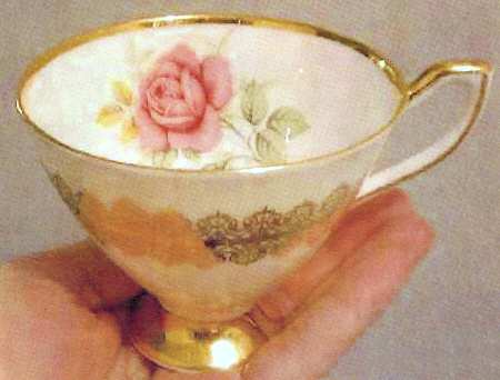 342 Footed Cup