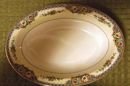 CHF1381 9" Oval Vegetable Bowl