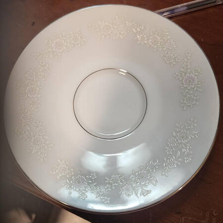 Refreshing Saucer