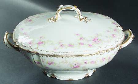 CHF1180 Tureen &  Lid