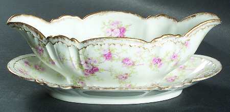 CHF1180 Gravy Boat & Underplate