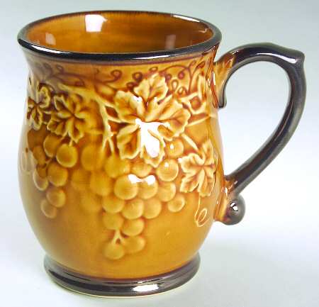 Bordeaux Gold Mug
