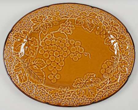 Bordeaux Gold 18" Oval Serving Platter