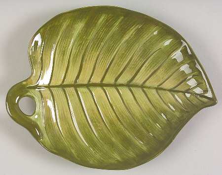 Empire 9" Leaf Plate