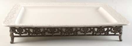 Renaissance Ivory 20" Rectangular Platter & Metal Stand