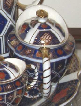 CX391 Teapot & Lid