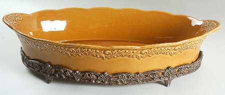 Renaissance Gold 18" Oval Baker W/Metal Stand