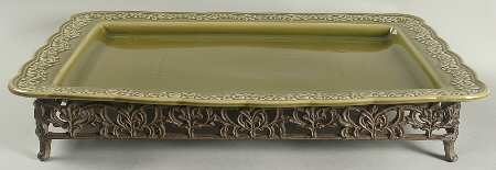 Renaissance Green 20" Rectangular Platter & Metal Stand