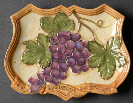 Grand Vin Canape Plate