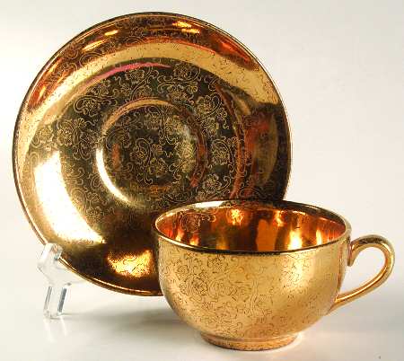 Lady Hamilton Flat Cup & Saucer Set