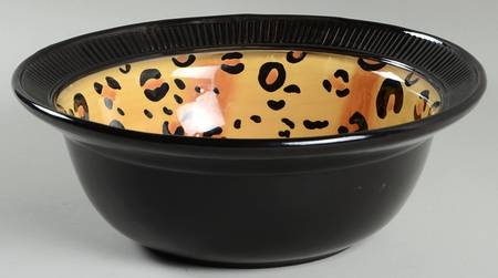 Safari 11" Round Serving Bowl