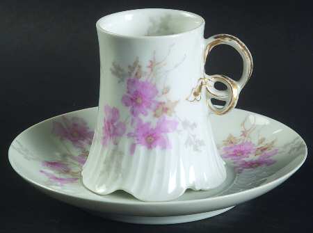CHF1402 Chocolate Cup & Saucer Set