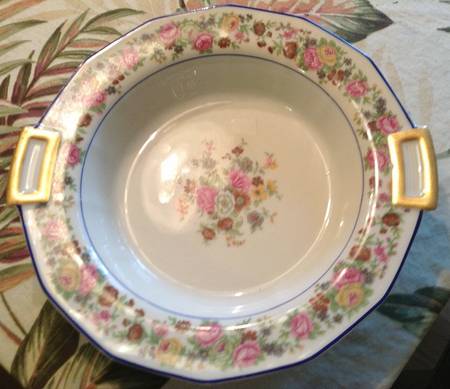 CHF1405 9" Round Vegetable Bowl