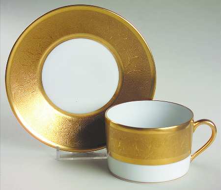 Polder Gold Flat Cup & Saucer Set