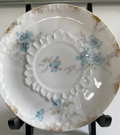 Head 71-2 Saucer
