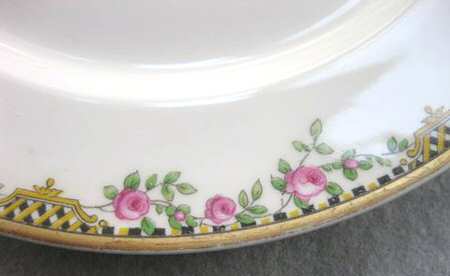 CHF1408 Dinner Plate