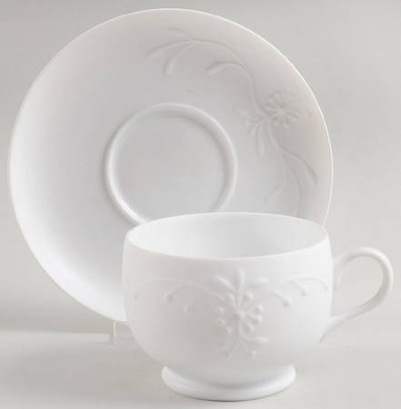 Manosque Satin (White) Footed Cup & Saucer Set